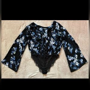 Free‎ People Intimately Lace Bottom Bodysuit Floral Top Long Sleeve Size Small